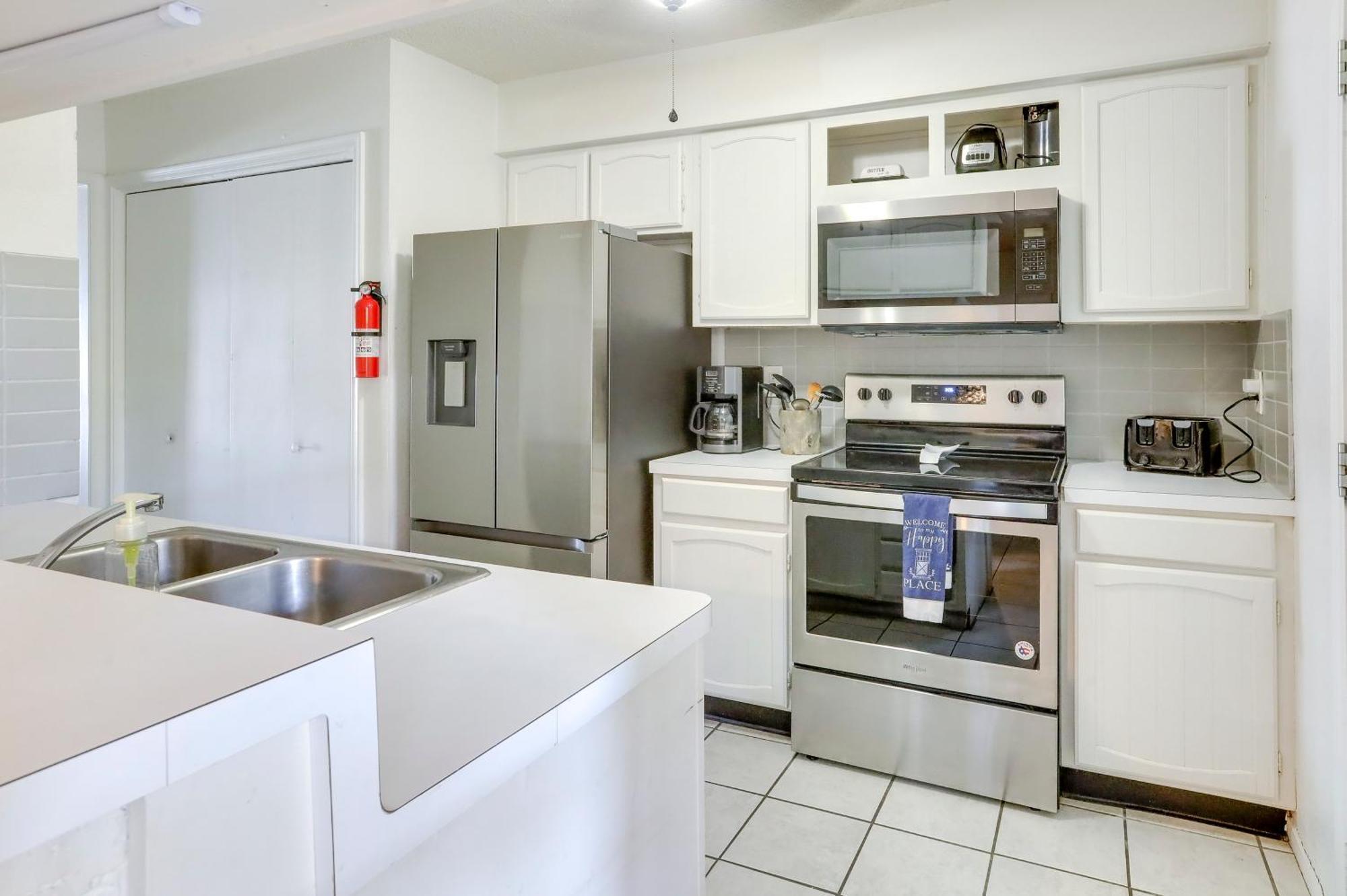 Townhome Near Beach In Galveston Furnished Patio! 외부 사진